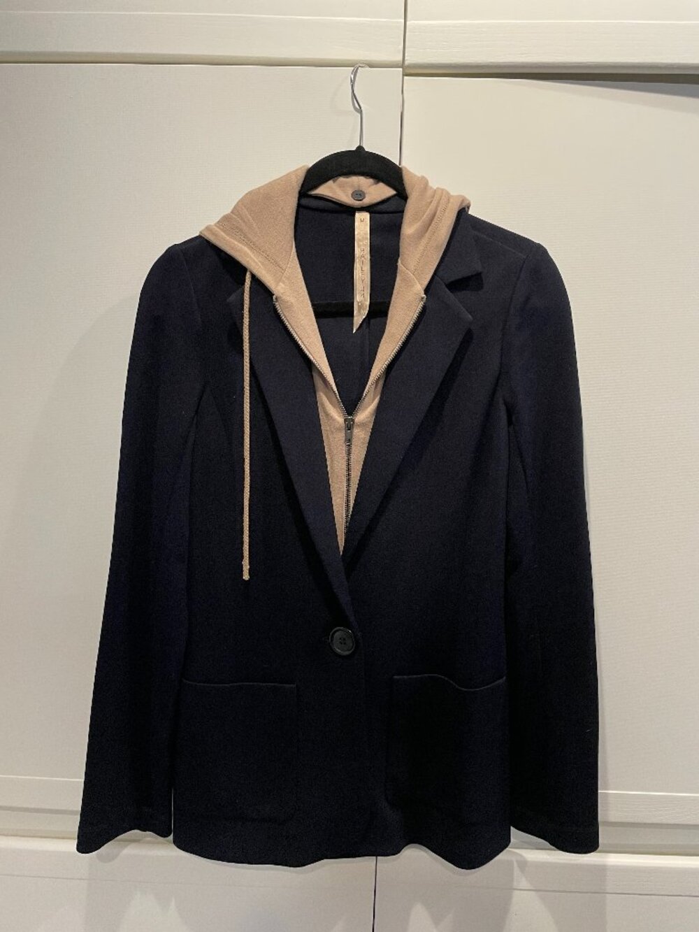 Bailey 44 Navy Blazer with Removable Beige Hood Size M
